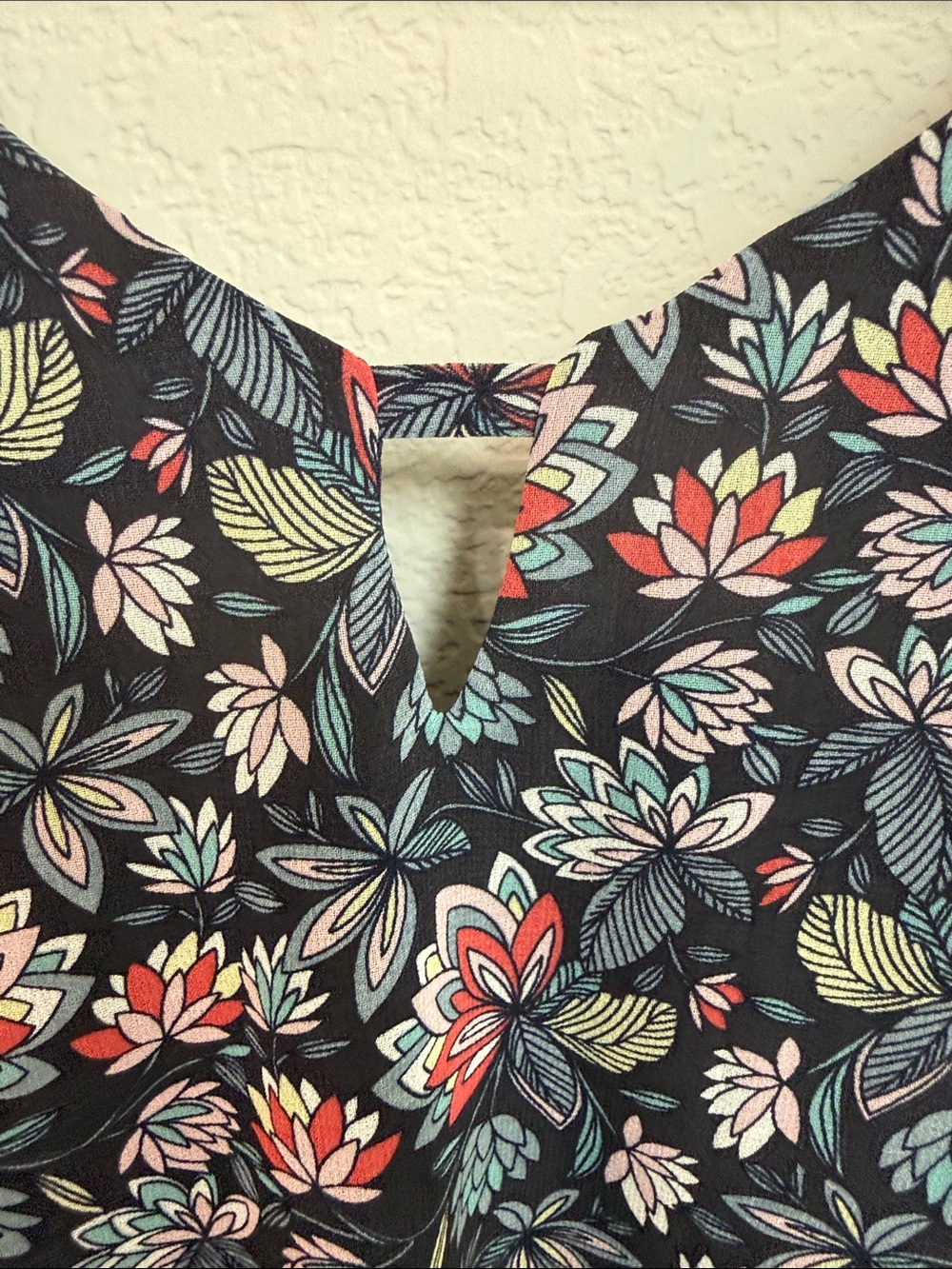 CAbi Navy Top and skirt set with White Label and Red Accent - Picture 5 of 13